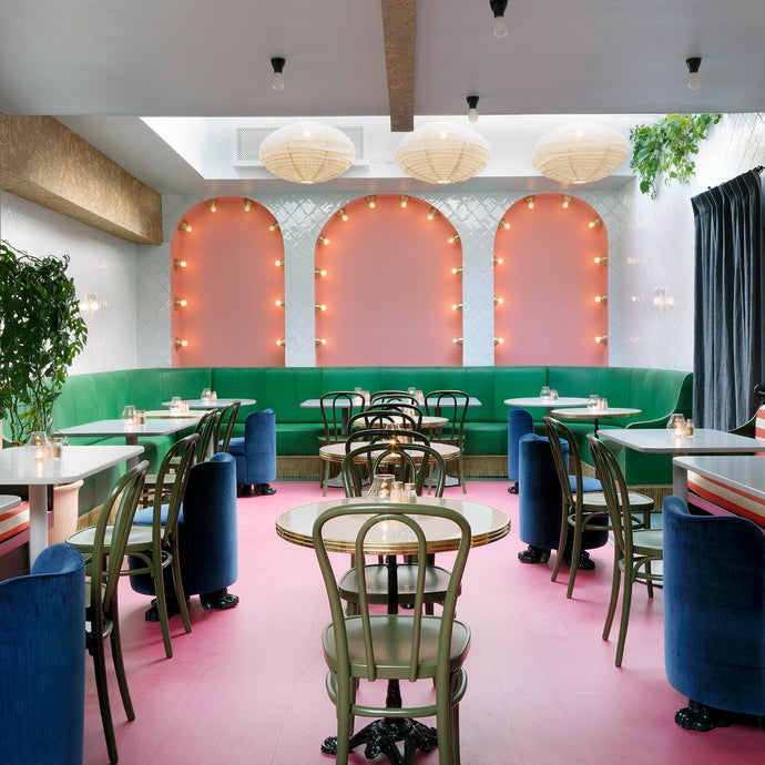 A HUNTER & CO'S GUIDE TO CHELSEA