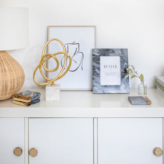 RYE BLACK MARBLE FRAME