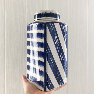 KIRA JAR