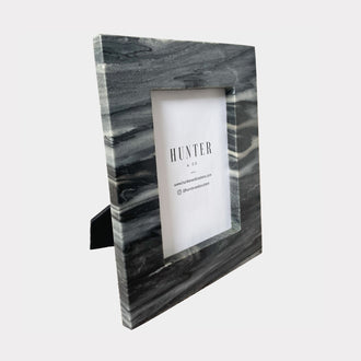 RYE BLACK MARBLE FRAME