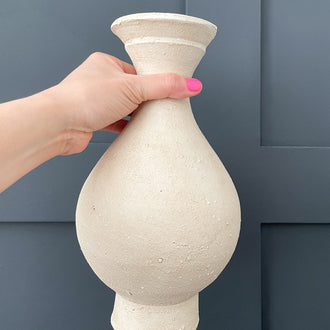 BALI HOURGLASS VASE CLAY